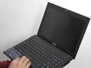 华硕U303LB评测（华硕U303LB笔记本电脑的配置、外观、续航和性能表现）