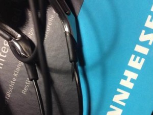 探索MX985耳机的声音世界（MX985耳机带你领略音乐的奇妙之旅）